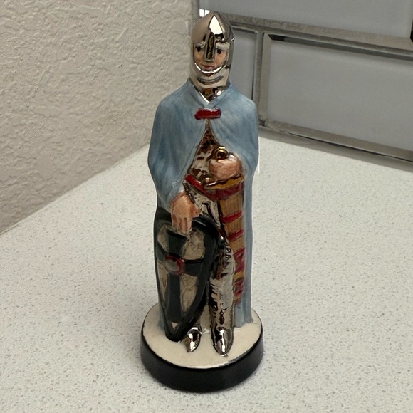 Vintage Chess Piece Alberta Molds 1973 Ceramic Hand Painted Pawn - Picture 2 of 11